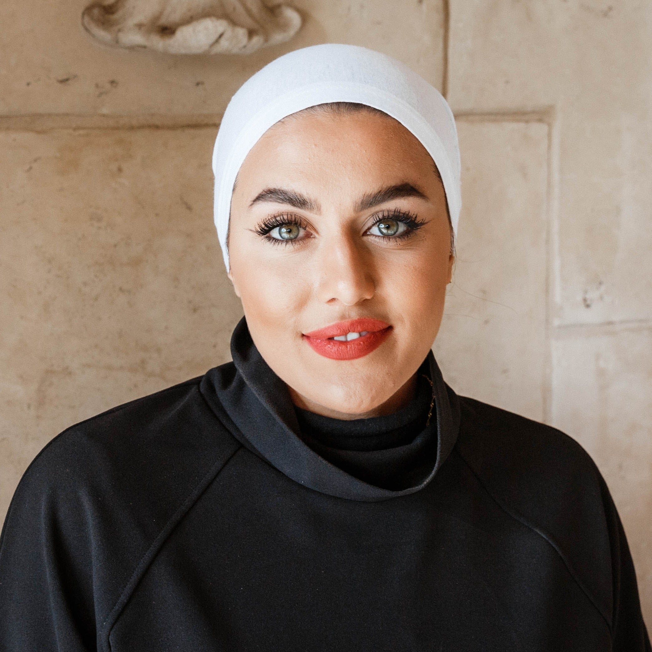 Undercover White and Black Turban | Roqaia Fashion House